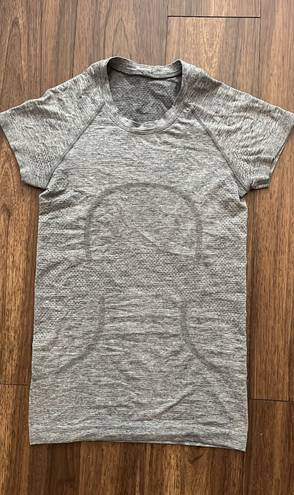 Lululemon Swiftly Tech Short Sleeve