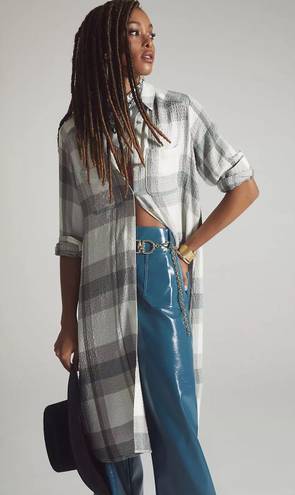 Pilcro Longline Plaid Long Sleeve Collared Button Down Tunic Shirt Gray White