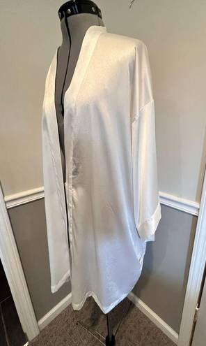 Victoria's Secret  BRIDE Robe White Wedding Kimono I Do, One Size Heart Glitter