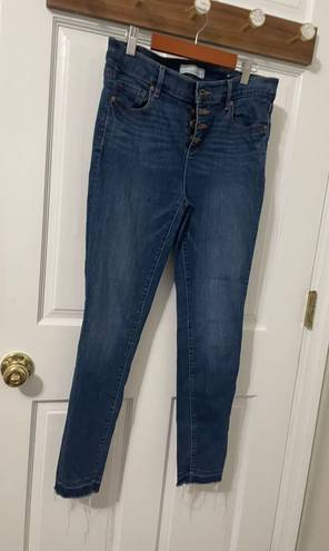 The Loft Women’s jeans size 27/4 31 inches in the waist