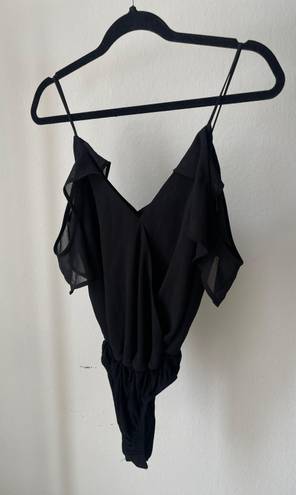 4S13NNA Black Top With Ruffled Arms 
