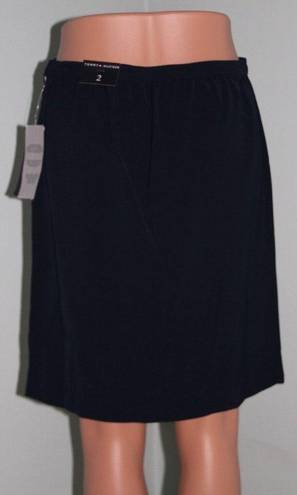 Tommy Hilfiger NWT Women's  Navy Blue & White Striped Eyelet Pencil Skirt Sz 2