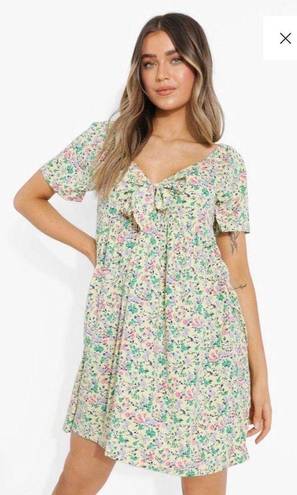 Boohoo Floral Dress NWT