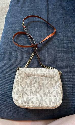 Michael Kors Crossbody