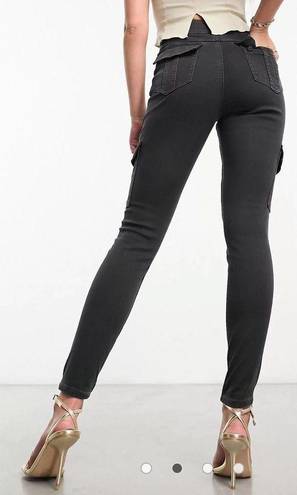 Spanx  high waisted cargo pant in washed blac