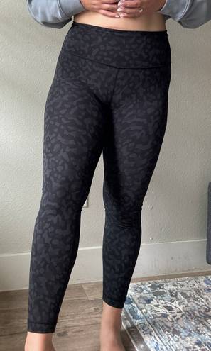 Lululemon Wunder Under 25” Leggings