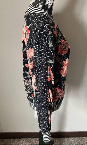 Saltwater Luxe  Floral jacket bomber lined boho women’s medium