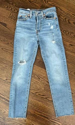 Levi’s Wedgie Straight Jeans