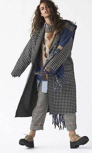 Free People  Houndstooth Chelsea Wool Coat Size L. $268 . H