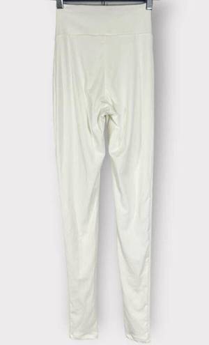 Naked Wardrobe  Leggings Women's XS White Ribbed Textured V-Cut Waistband NWOT