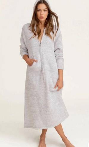 Barefoot Dreams  Cozychic pullover hooded robe 1/2 zip