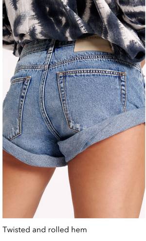 One Teaspoon Bandits Shorts