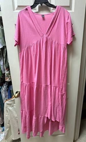 Really Cute Dress Kinda Sheer And Would Make A Very Cute Swimsuit Cover Up. Pink Size L