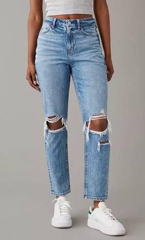 American Eagle Strigid Ripped Mom Jean