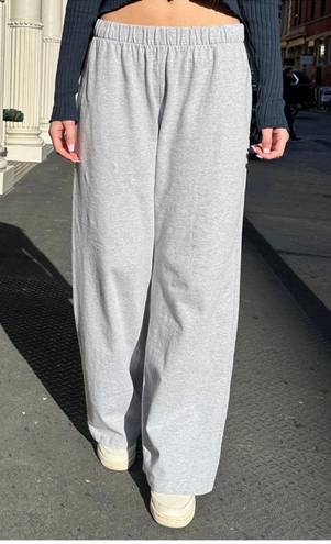 Brandy Melville Anastasia Sweatpants 