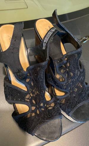 American Eagle Wedge Heel