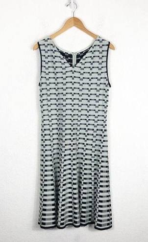 St. John  Collection Mint Black Textural Grid Knit Fit Flare Sleeveless Dress 8