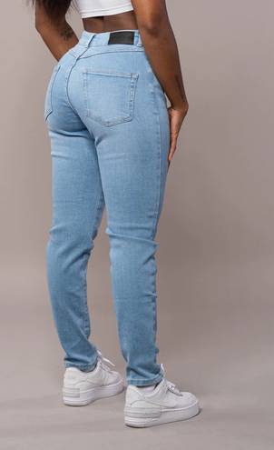 FITJEANS Mom Arctic light Blue