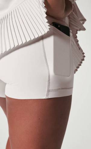 Spanx Yes, Pleats Skort in light cloudy grey Pleated Tennis Skirt