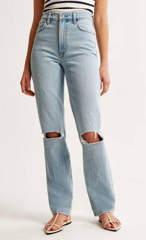 Abercrombie & Fitch The 90s Straight Ultra High Rise Jeans