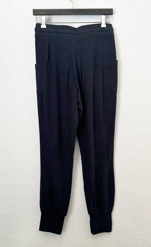 Fabletics  Daria Relaxed Navy Jogger Pants Small