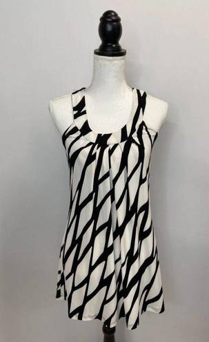 Xxi Geometric Print Sleeveless Pleated Racerback Dress Cream Black Small