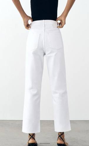 ZARA White High Rise Straight Leg Jeans