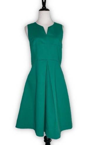 Halston Heritage 𝅺Halston Clover Green Heritage Split Neck Flare Cocktail Dress