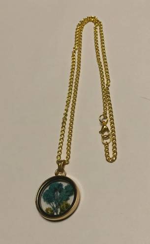 Flower Press Pendant Necklace Blue