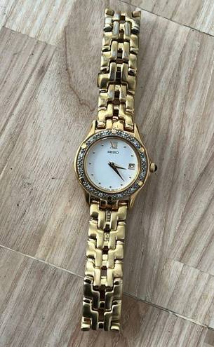 Seiko  Diamond Ladies Watch Vintage Gold Tone Bracelet White Dial Date Window