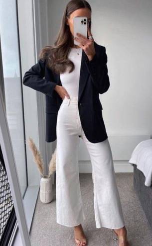 ZARA  The Marine Straight White High Rise Wide Leg Jeans Women’s 6 Bloggers Fave