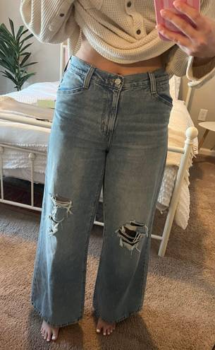 Levi’s Wide Leg Jeans