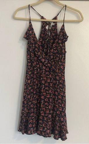 American Eagle floral sundress wrap style black red tie up back summer dress