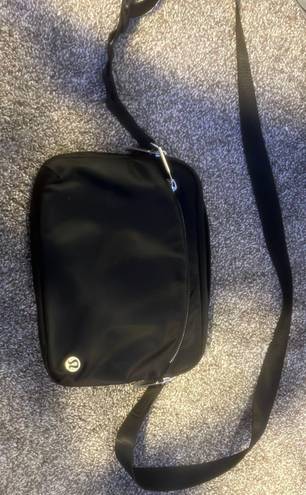 Lululemon Athletica City Adventureur Cross Body Bag