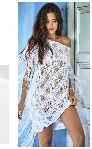 PilyQ New  water lily fringe coverup. XS/S. Regularly $179