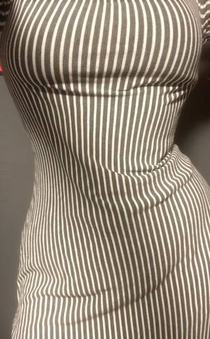 Black And White Stripe Dress Size M