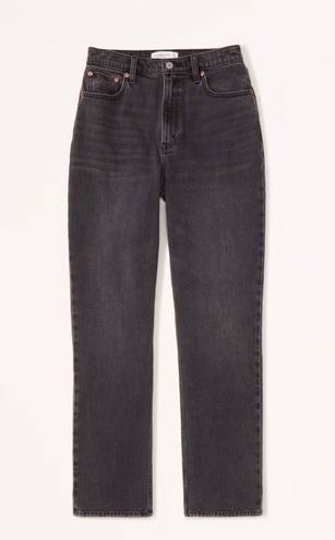 Abercrombie & Fitch A&F Curve Love Ultra High Rise 90s Straight Jean