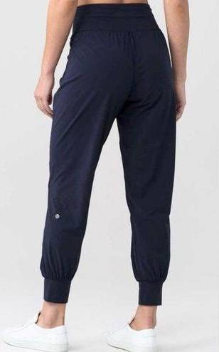 Lululemon  Athletica Midnight Navy Sun Setter Jogger Pant Size 4