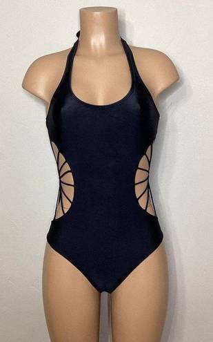 PilyQ New.  black cut out one piece. Runs small