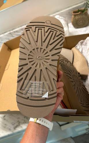 UGG Tasman  Platform Slippers