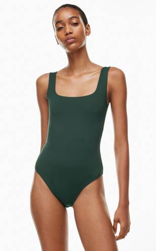 Aritzia Square Neck Contour Bodysuit