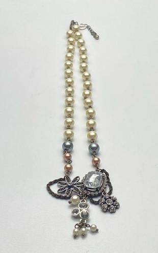 American Eagle  AEO Pearl Rhinestone Pendant Necklace