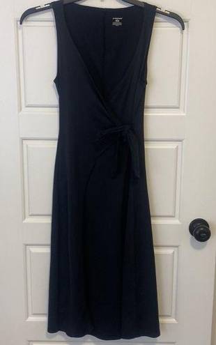 Patagonia  Wrap It Up Black Sleeveless Faux Wrap Midi Dress small