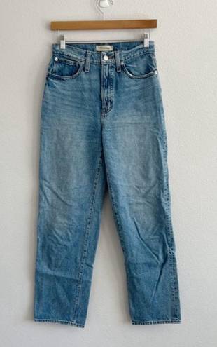 Madewell  The Perfect Vintage Straight Jean in Seyland Wash 25