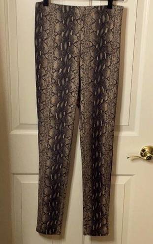 Wild Honey  snakeskin stretch leggings small