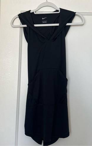 Nike  Solid Hooded Swim Cover-Up in Black UPF+ Protection Size XSmall NWT