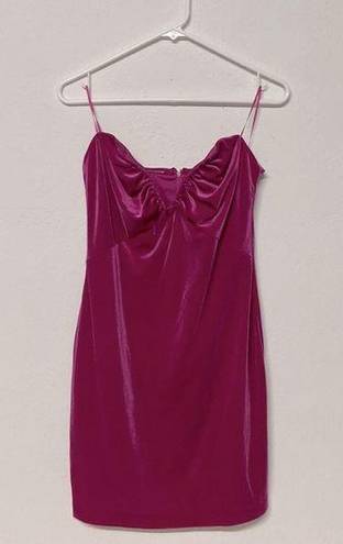 SO NWT strapless hot pink velvet v wire mini dress lined New Year’s Eve Valentines