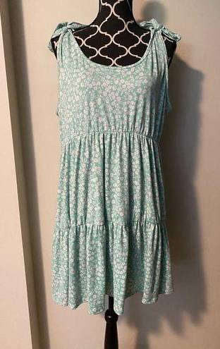 Harper EUC Haptics by Holly  Mint Green & White Floral Tie Babydoll dress size 1X