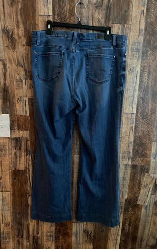 DKNY jeans soho 800 t women's size 16 Length 39 inseam 38 rise 10