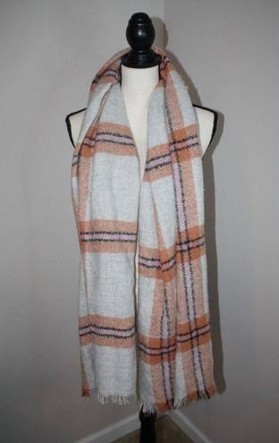 Universal Threads Universal Thread Women's Cream Oblong Scarf One Size